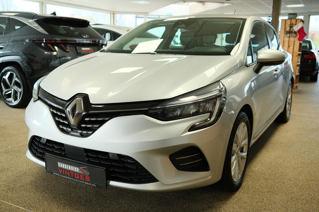 renault-clio-1.6-e-tech-hybrid-140-