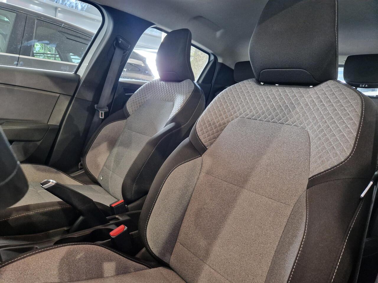 Renault CLIO 1.0 TCe 90 GPF evolution PARKEERSENSOREN ACHTER | APPLE CARPLAY | CRUISE CONTROL | AIRCONDITIONING