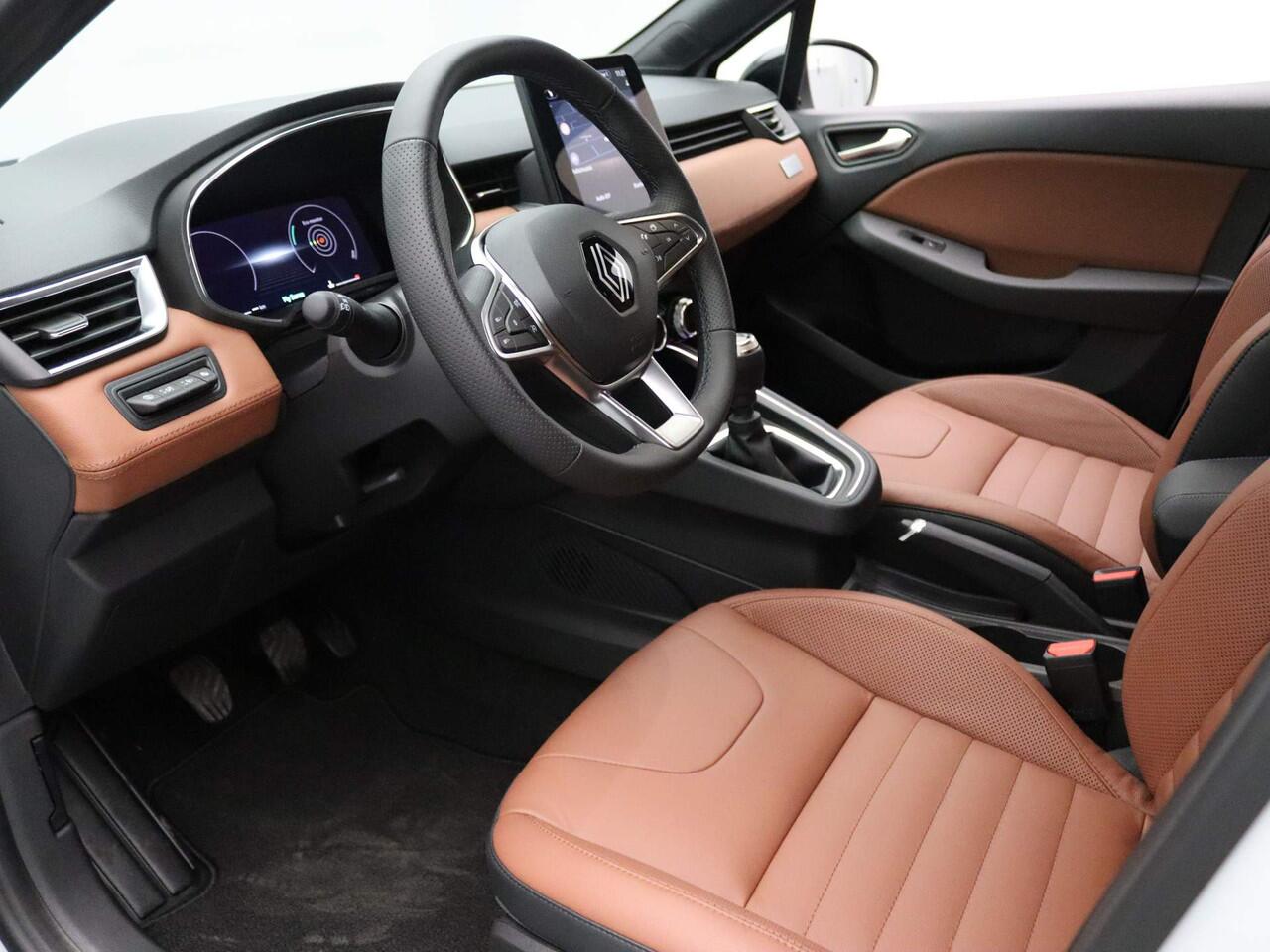 Renault CLIO STAM Limité 75 TCe 90pk #9 van 75 Camera | Climate | Leder | Navi | Parksens. achter