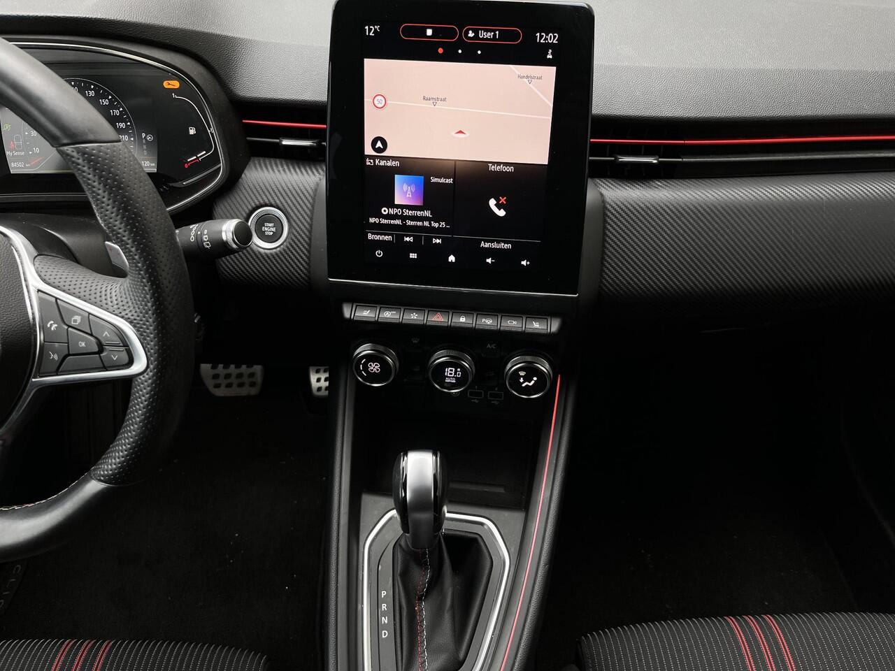 Renault CLIO 1.3 TCe EDC R.S. Line | Stoelverwarming | 360° Camera | Apple CarPlay / Android Auto| Climate Control