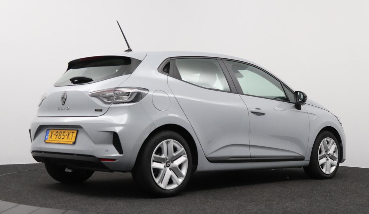 Renault CLIO 1.6 E-Tech Full Hybrid 145 evolution | Carplay/Android auto | Pack Navigation | Parkeersensor |