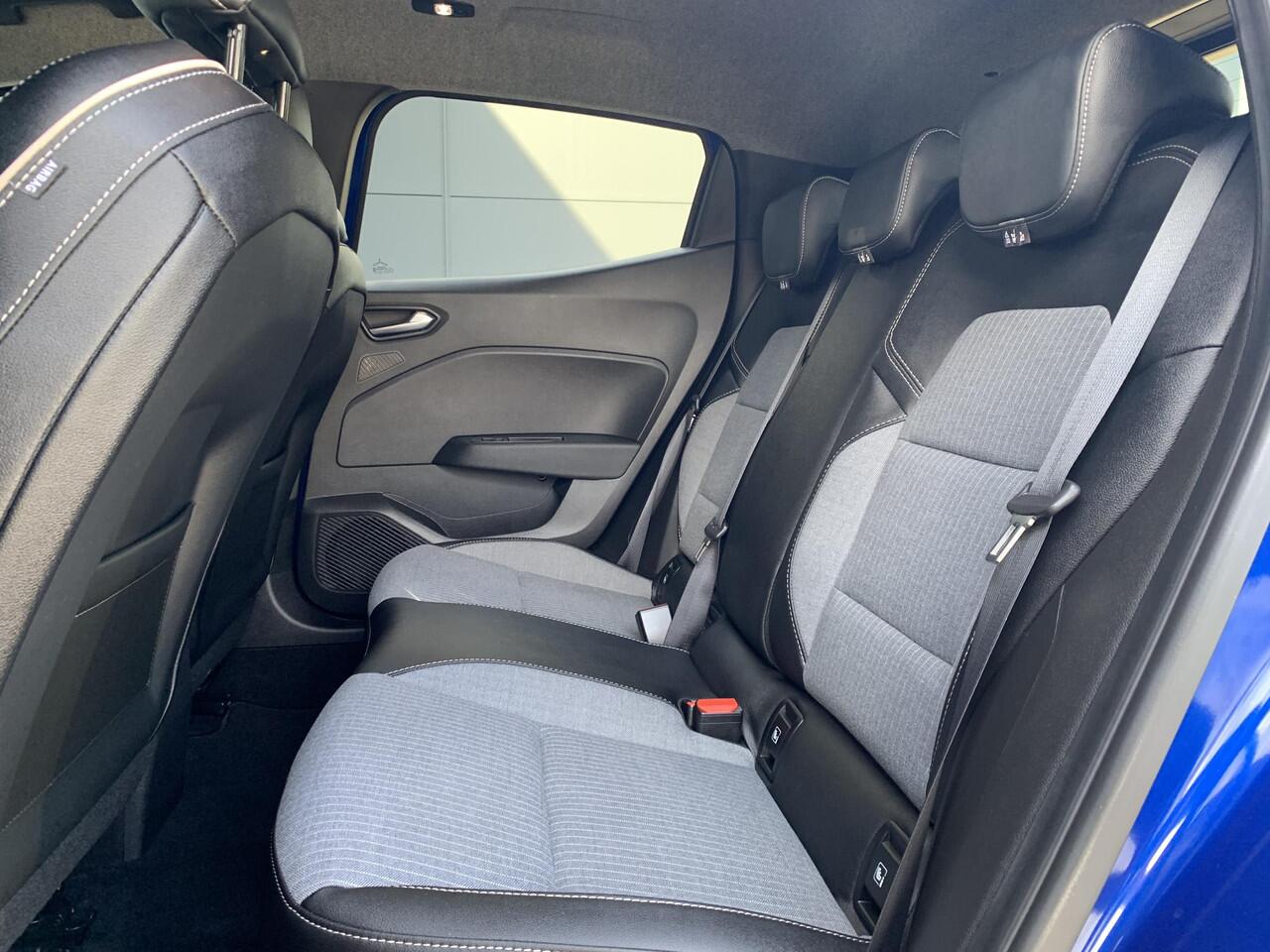 Renault CLIO 1.0 TCe 90 GPF techno | Achteruitrijcamera | All-Season banden | Navigatie | Climate Control |