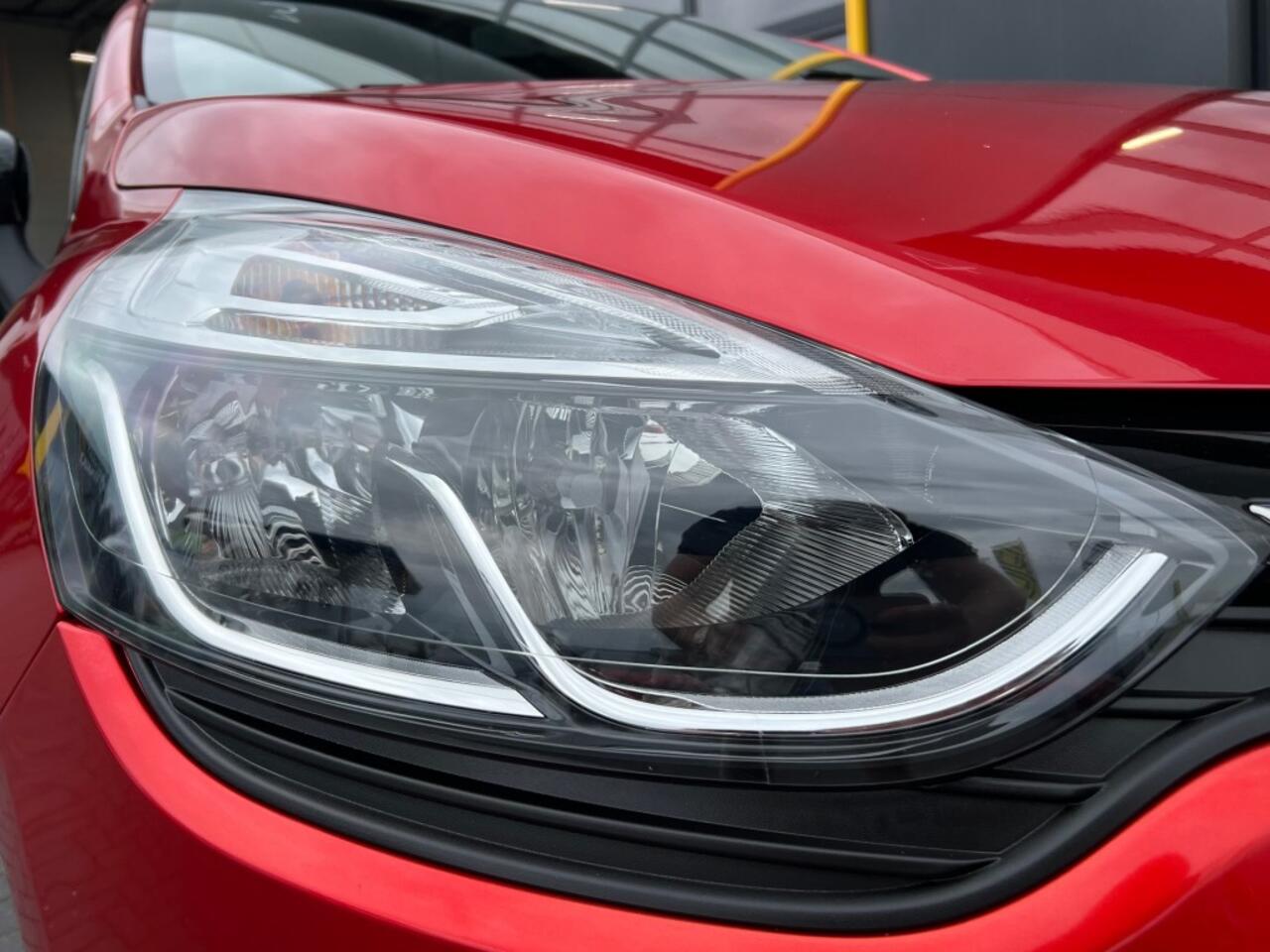 Renault CLIO Estate TCe 90 Limited 1e Eigenaar Dealer Onderhouden