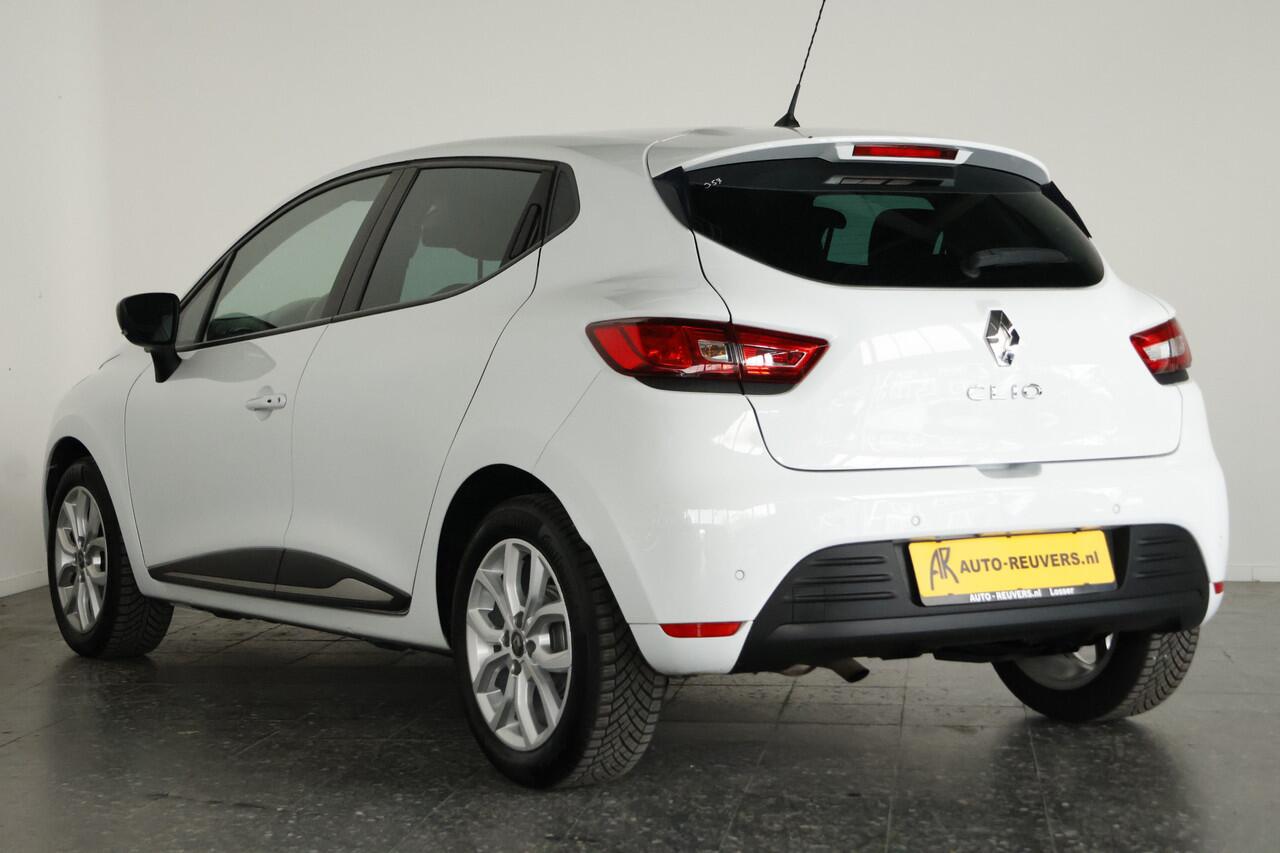 Renault CLIO 0.9 TCe Limited / Navi / Airco / Cruisecontrol / PDC / Clima