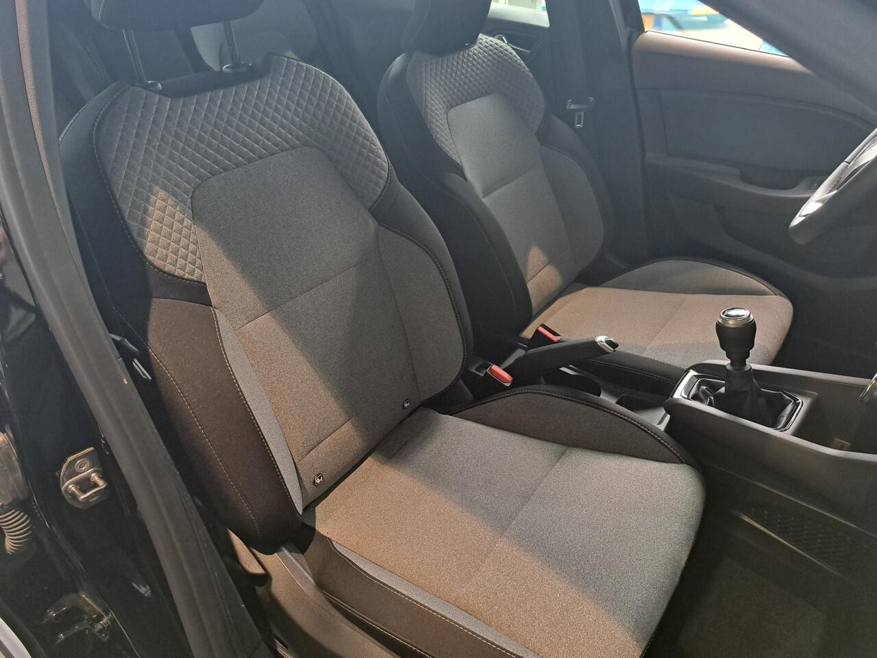 Renault CLIO 1.0 TCe 90 GPF evolution | Airco | Apple Carplay/Android Auto | Cruise | incl. Bovag rijklaarpakket met 12 maanden garantie |