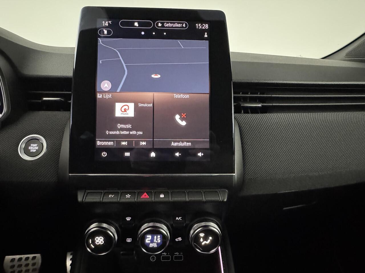 Renault CLIO 1.6 E-Tech Full Hybrid 145 Esprit Alpine | Achteruitrijcamera | Apple CarPlay / Android Auto | Adaptive Cruise Control | Parkeersensoren V+A