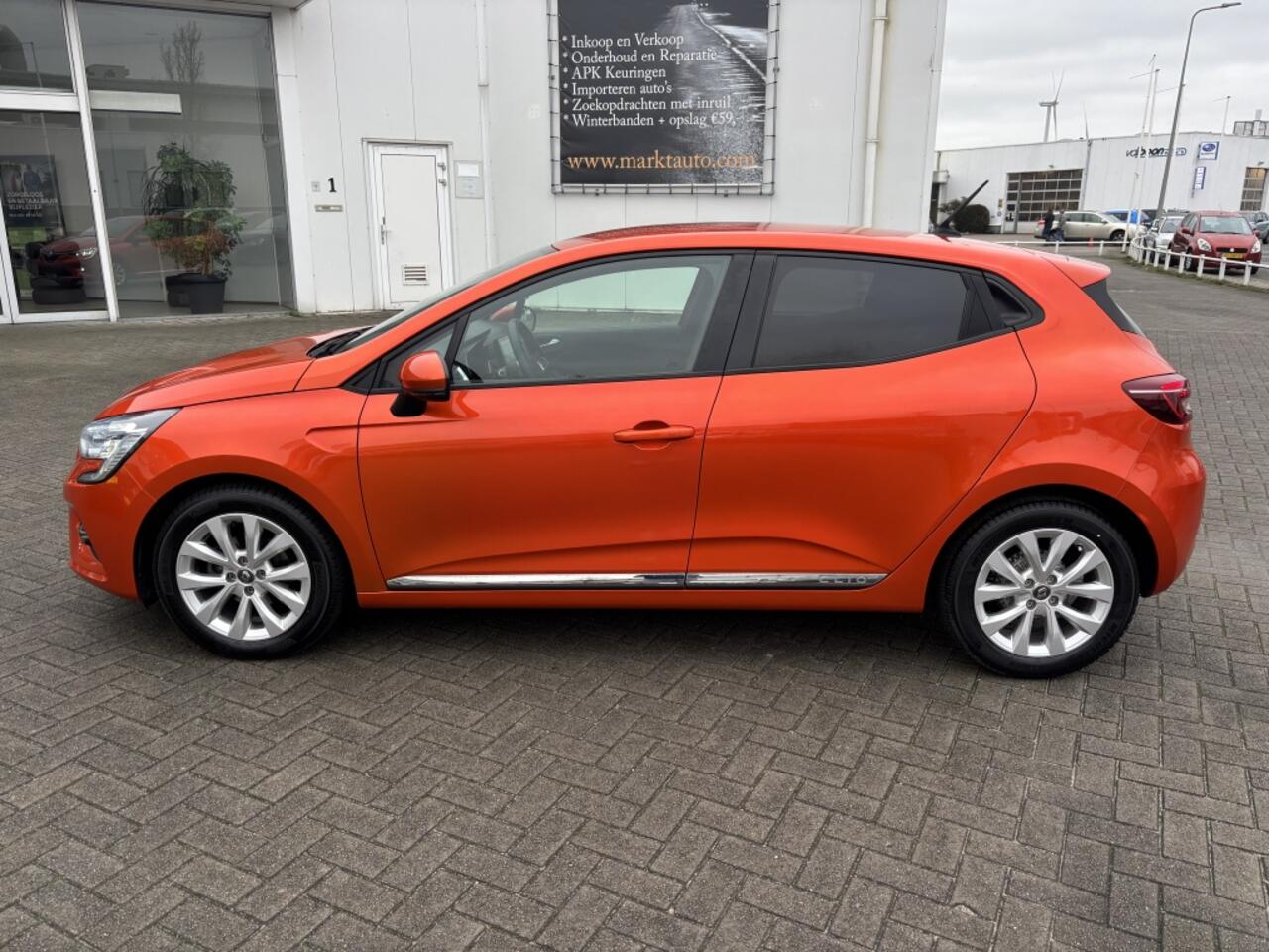 Renault CLIO 1.0 TCe Intens Cruise Carplay Navi PDC