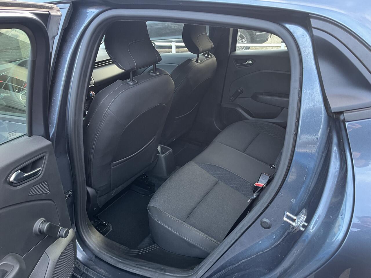 Renault CLIO 1.0 TCe Zen CRUISE NAVI