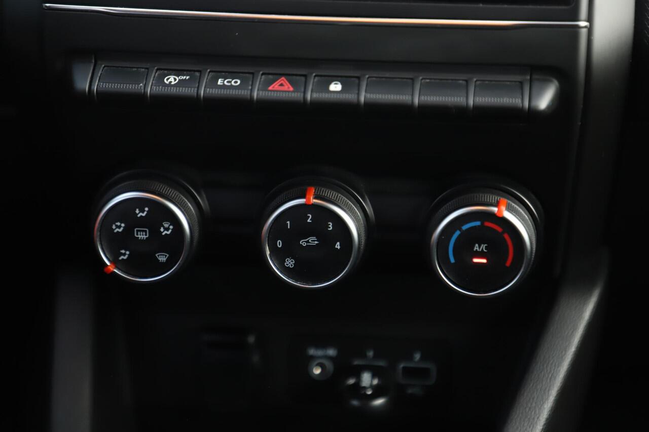 Renault CLIO 1.5 dCi Zen Trekhaak Navigatie Carplay Android Airco Cruise Control Rijstrooksensor Parkeersensor