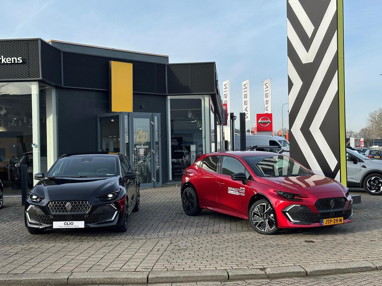 Renault CLIO TCe 90 Techno l Origineel NL l 1e-Eigenaar l Achteruitrijcamera l Parkeersensoren vóór en achter