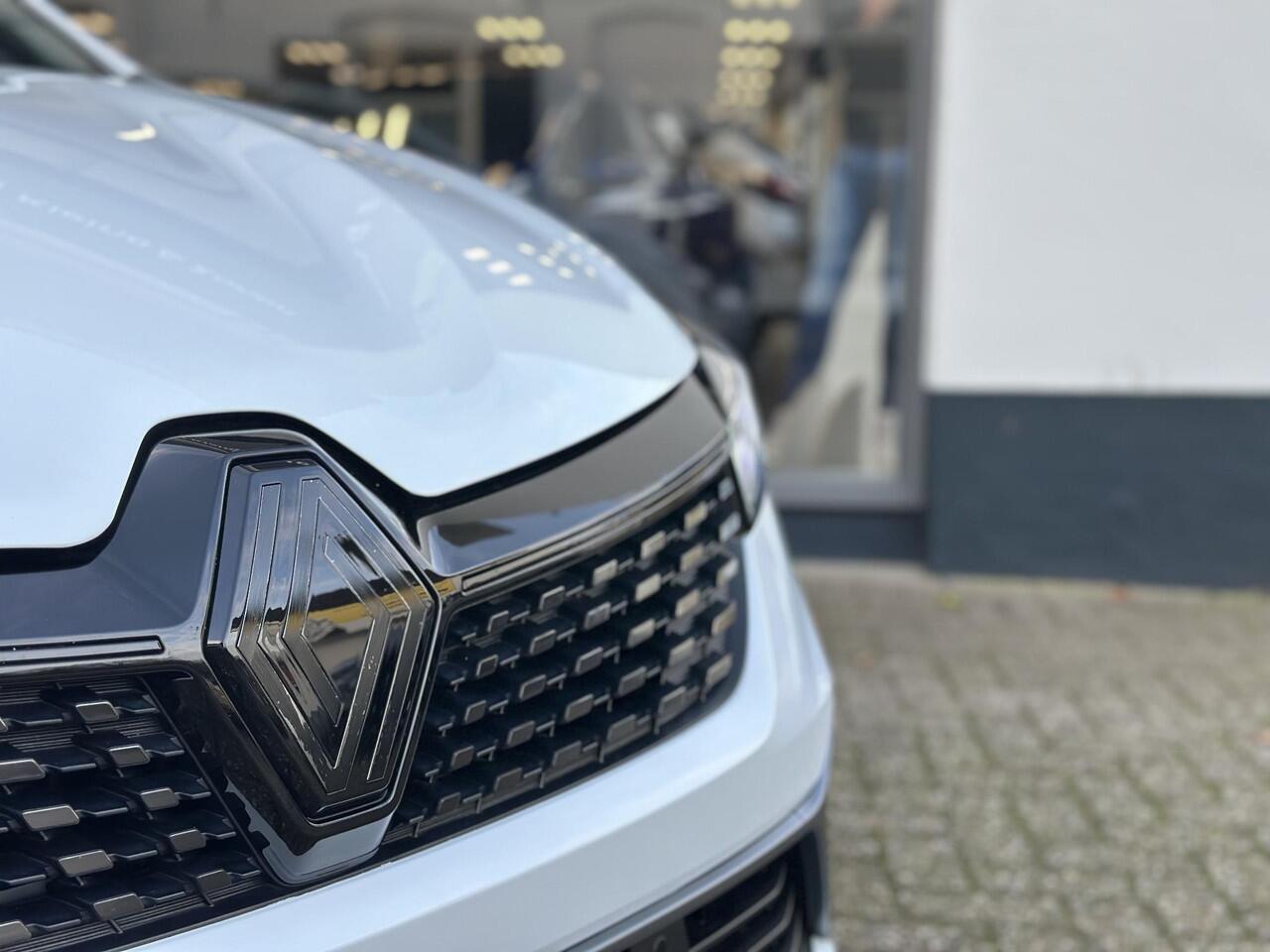 Renault CLIO V 1.6 E-Tech Full Hybrid 145 esprit Alpine | Dealeronderhouden | Lage kilometerstand!! | Sportieve esprit alpine uitvoering |