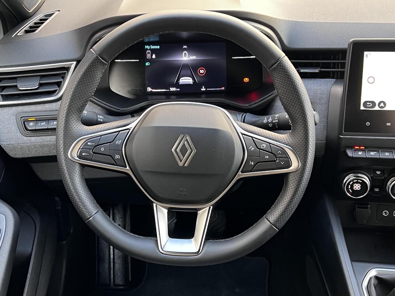 Renault CLIO 1.0 TCe 90 Techno / Fabrieksgarantie tot 3-2027 / Navigatie / Stuur- en stoelverwarming / Achteruitrijcamera / Apple Carplay Android / 16" LM wielen /
