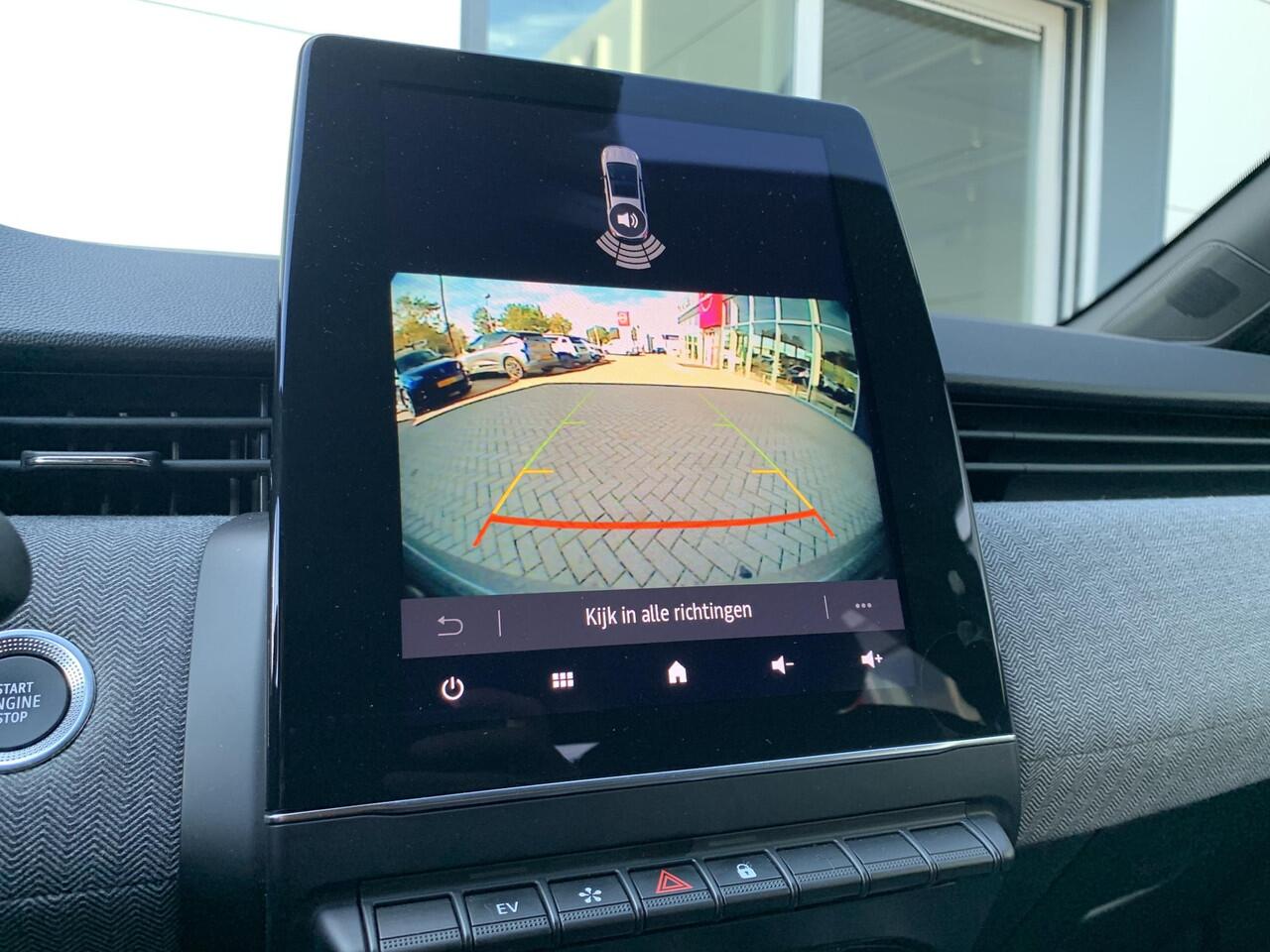 Renault CLIO 1.6 E-Tech Full Hybrid 145 techno