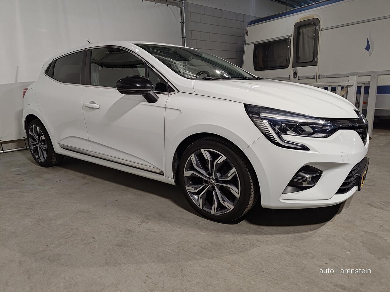 Renault CLIO TCe Intens 101pk 5 Drs LED / Navi / A.Cam./ RS velgen / Climate C.