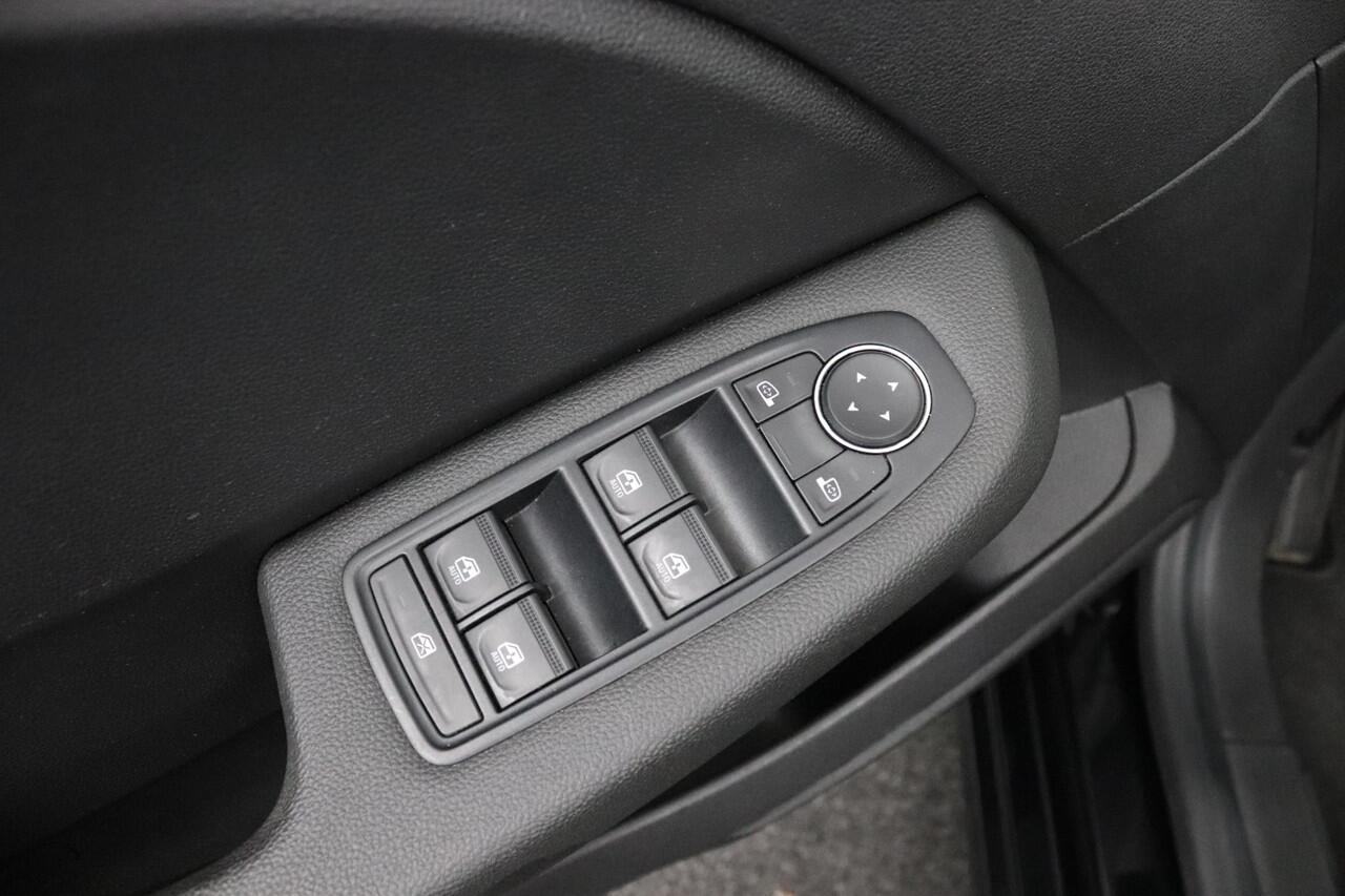 Renault CLIO 1.0 TCe 90 GPF evolution | Pack Look | Camera | Pack Navigation |