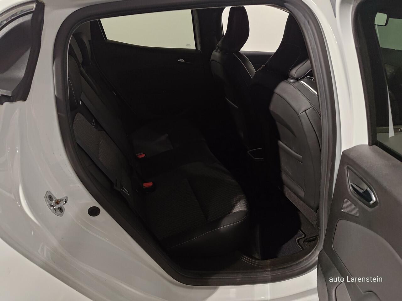 Renault CLIO TCe RS Line Style Intens 101pk 5 Drs LED / Navi / A.Cam./ RS velgen / Climate C.