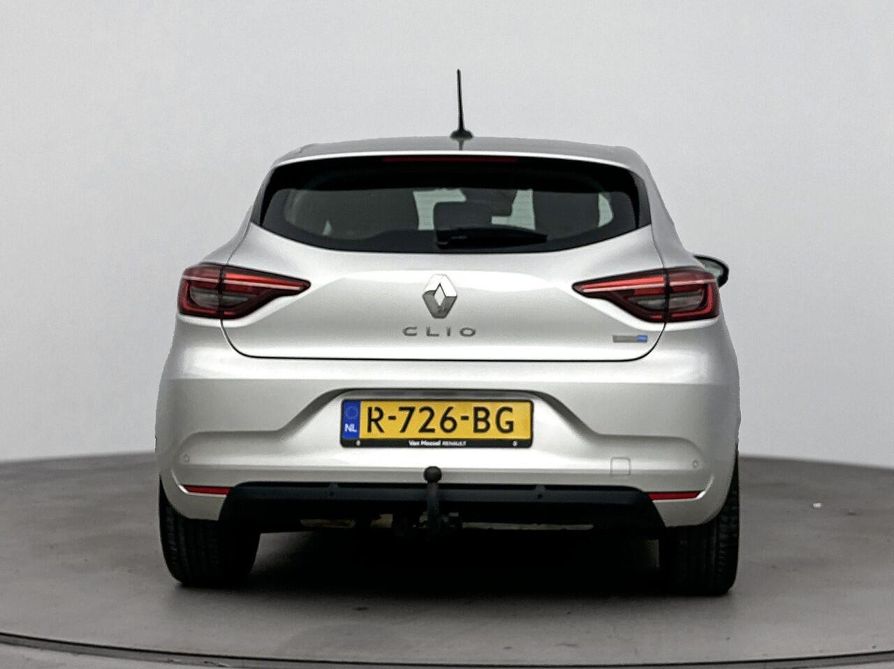 Renault CLIO 1.6 E-Tech Hybrid 140 Zen | Apple Carplay & Android Auto | Trekhaak | Airco | Parkeersensoren achter | Cruise Control | LED Koplampen