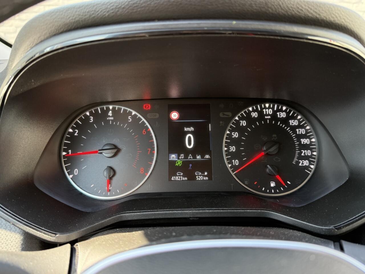 Renault CLIO 1.0 TCe 90 Equilibre