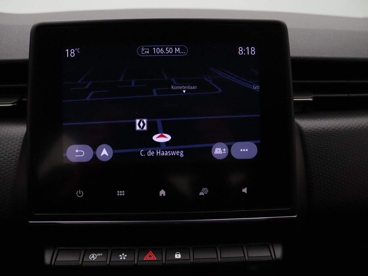 Renault CLIO 100pk TCe Intens Cruise | Climate | Carplay | Parkeersens. achter