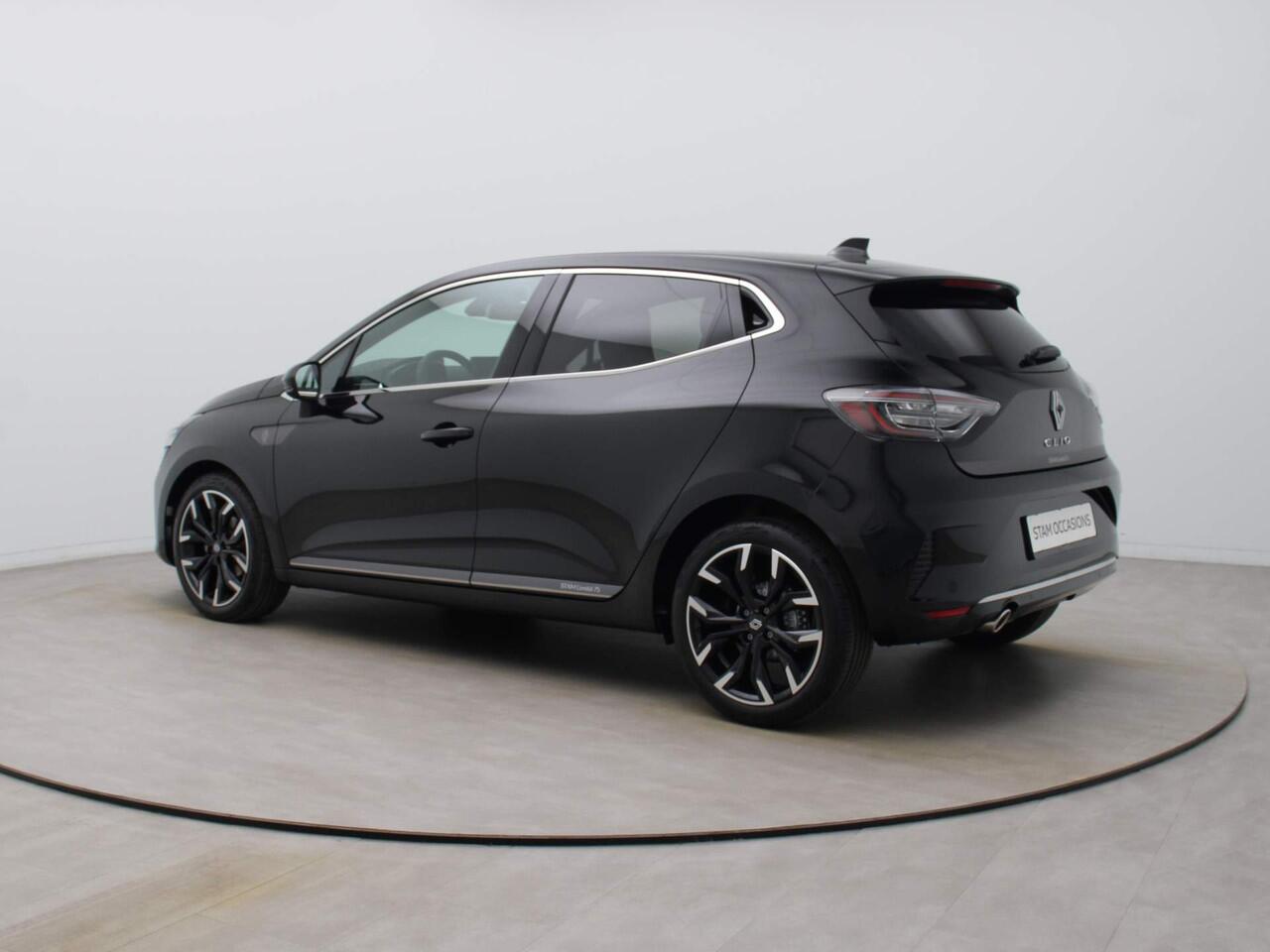 Renault CLIO STAM Limité 75 TCe 90pk #8 van 75 Camera | Leder | 9,3" Navi | 17" Velgen