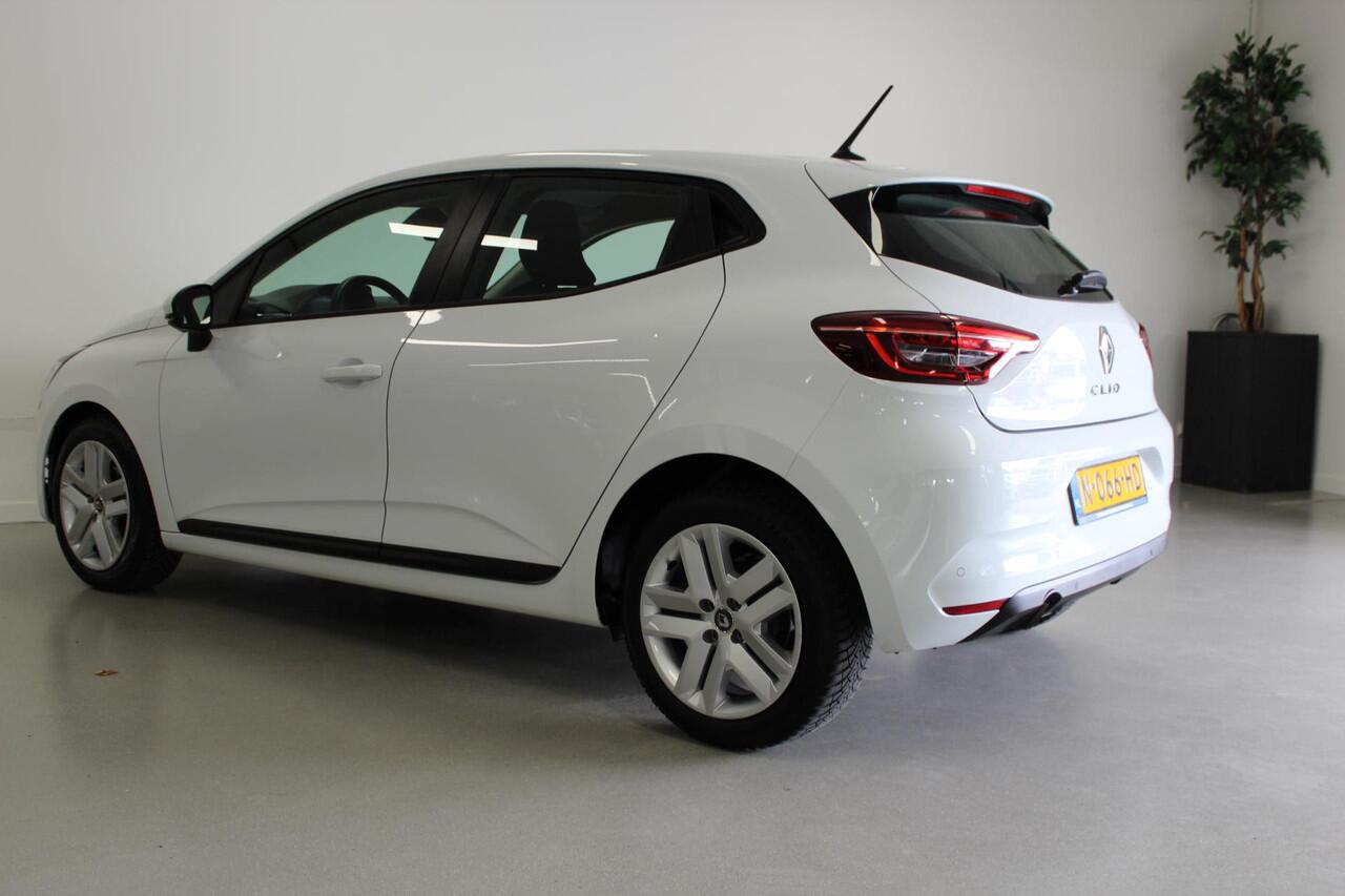 Renault CLIO 1.0 TCe Business Zen | PDC-A | CRUISE | DAB-RADIO | AIRCO | LANE-ASSIST | NAVIGATIE | CARPLAY |