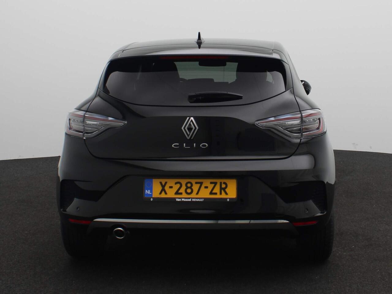 Renault CLIO TCe 90 Techno | Pack Navigation 9,3" scherm incl. Apple CarPlay & Android Auto | Climate Control | Parkeersensoren achter met achteruitrijcamera | Lichtmetalen velgen| Metaalkleur |