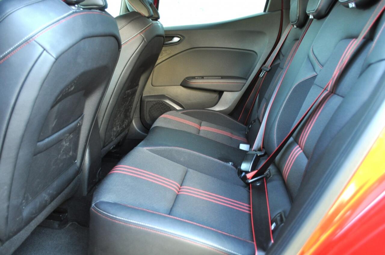 Renault CLIO 1.3 R.S. Line Autom. LED Nav key-less