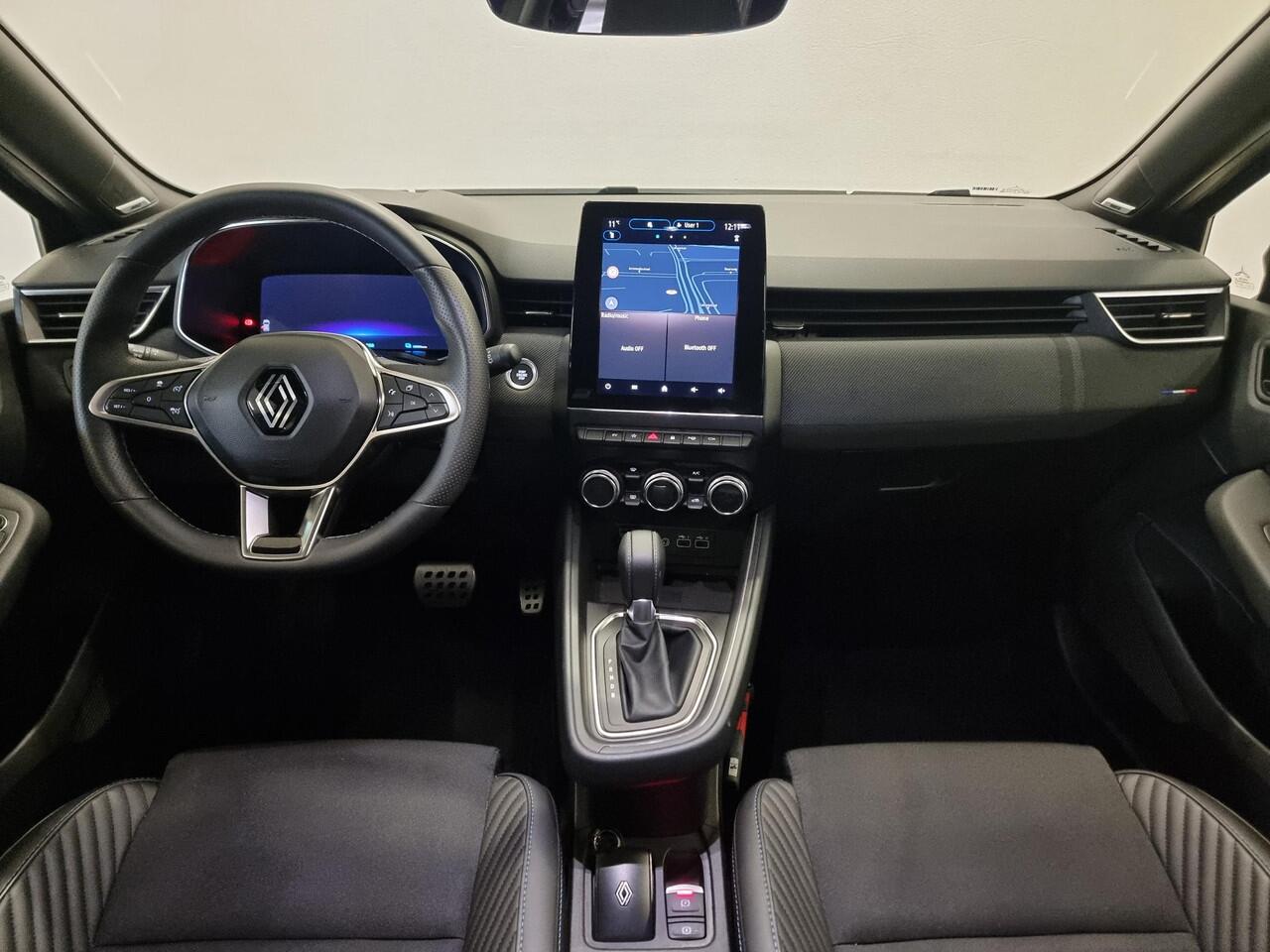 Renault CLIO 1.6 E-Tech Full Hybrid 145 Esprit Alpine | 360º Camera | BOSE Audio | Navigatie |