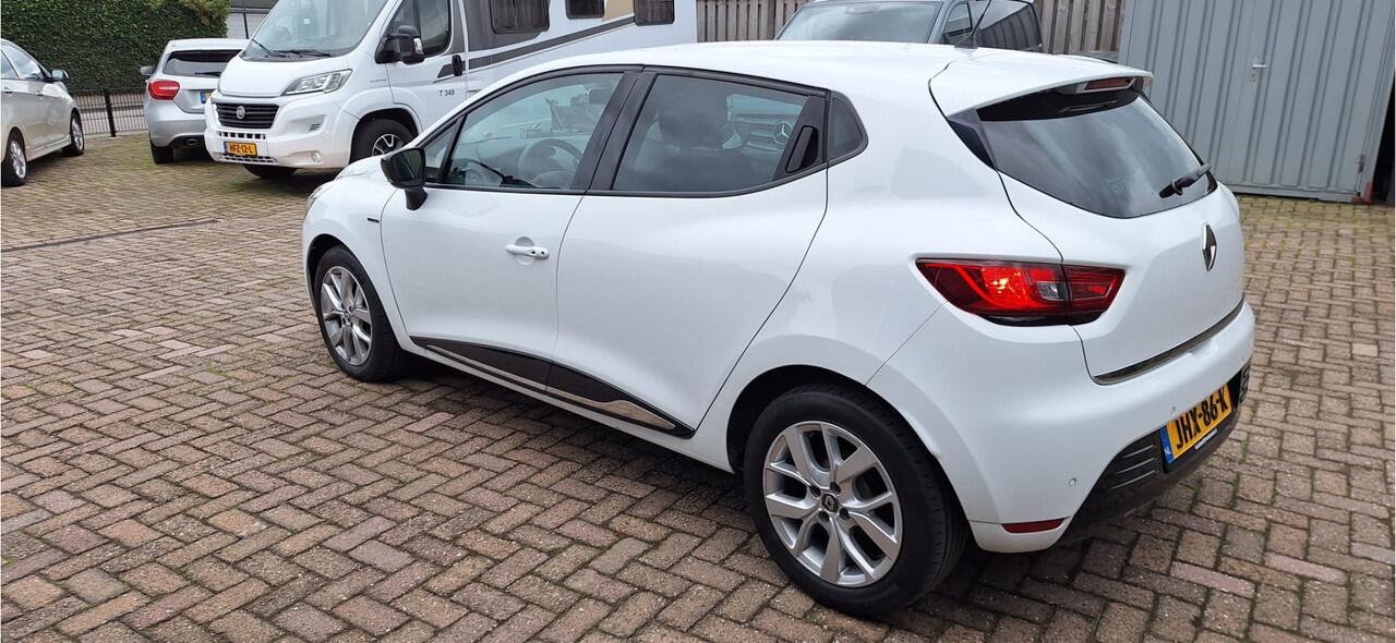Renault CLIO 0.9 TCE LIMITED / NAVIGATIE / Airco / BLEUTOOTH