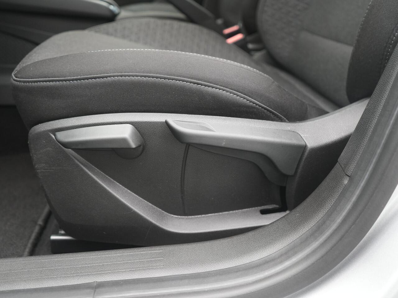 Renault CLIO TCe 100 Zen - Occasion Lease vanaf ¤419 p/m - RIJKLAARPRIJS - 16 inch Lichtmetalen Velgen - Apple Carplay - Android Auto - Navigatie