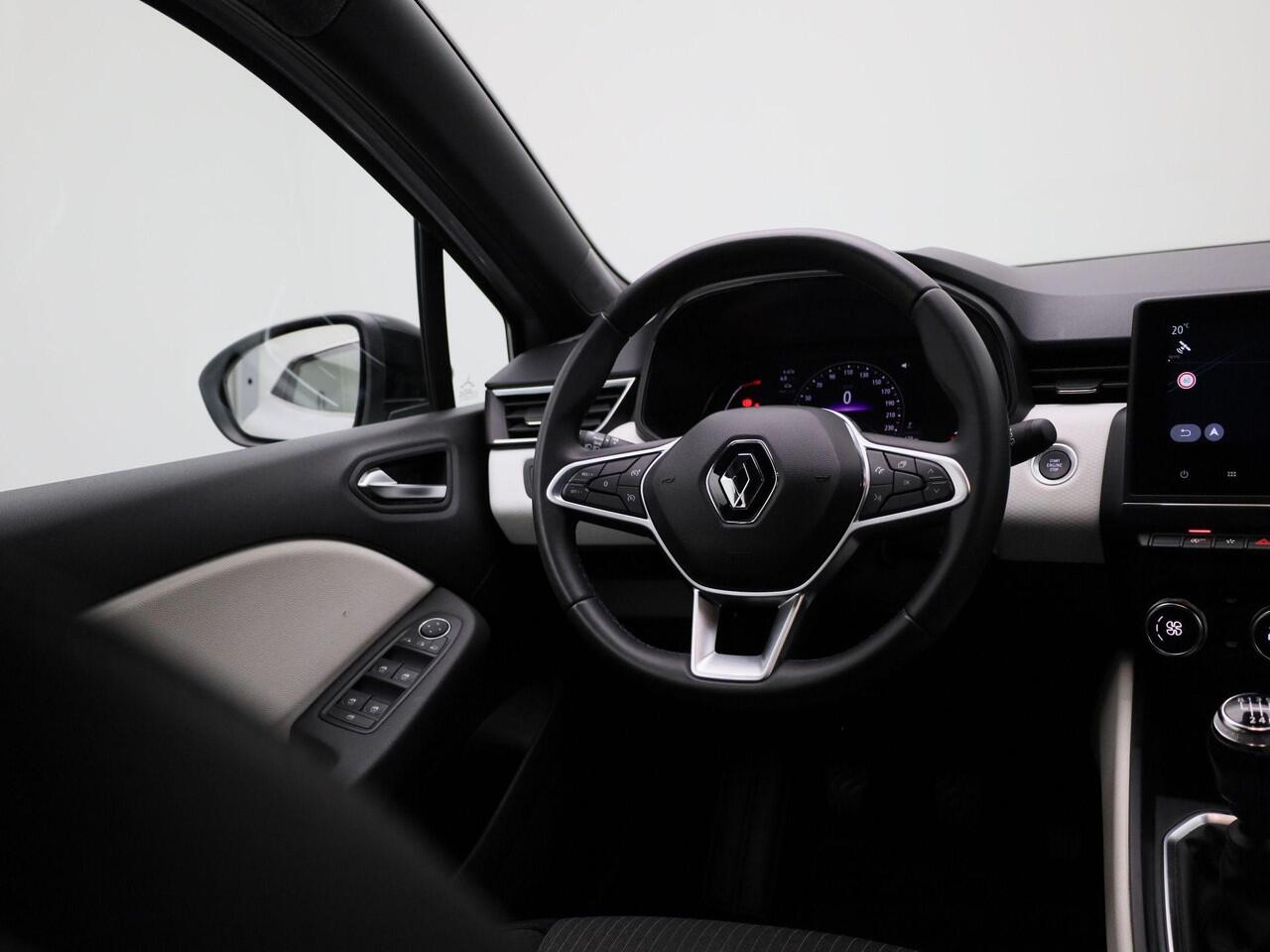 Renault CLIO 1.0 TCe 90Pk Techno | Navigatie | Keyless Entry & Go | Apple Carplay/Android Auto | Parkeersensoren & Camera | Bluetooth | Climate Control | Lichtmetalen Velgen | Privacy Glass |