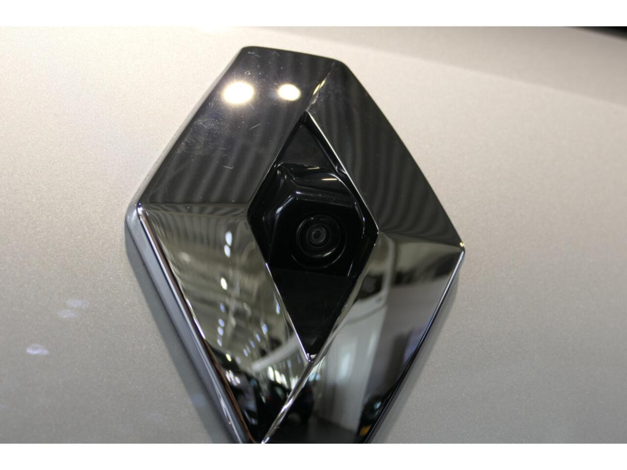 Renault CLIO 1.0 TCe 90 Techno *Dealer onderhouden* - Allseasons, camera, sensor v+a