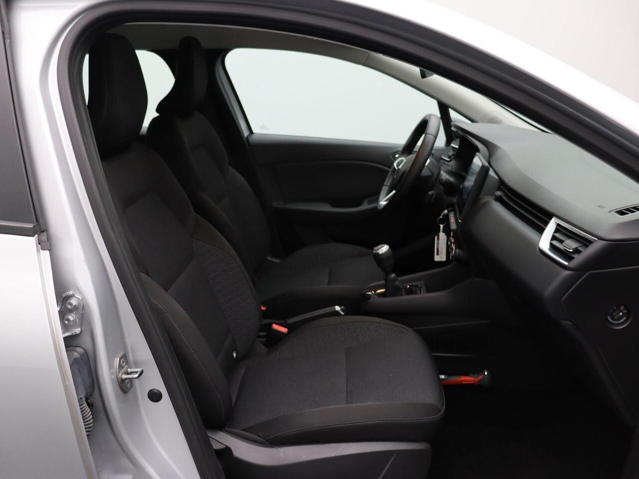 Renault CLIO TCe 90pk Equilibre | Navigatie | Cruise Control | Airconditioning | Apple Carplay/Android Auto |