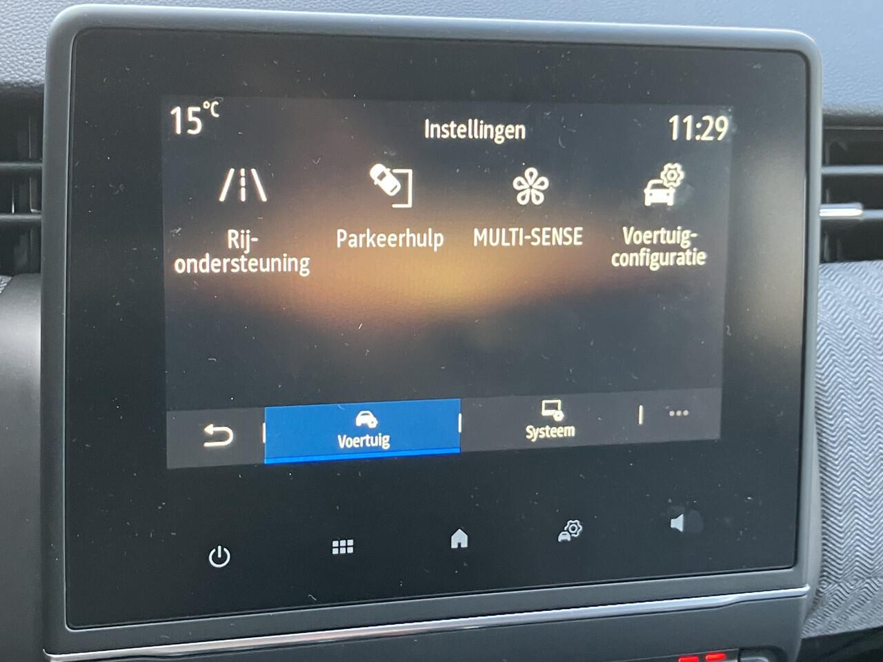 Renault CLIO 1.0 TCe 90 GPF techno * CAMERA / PACK WINTER *