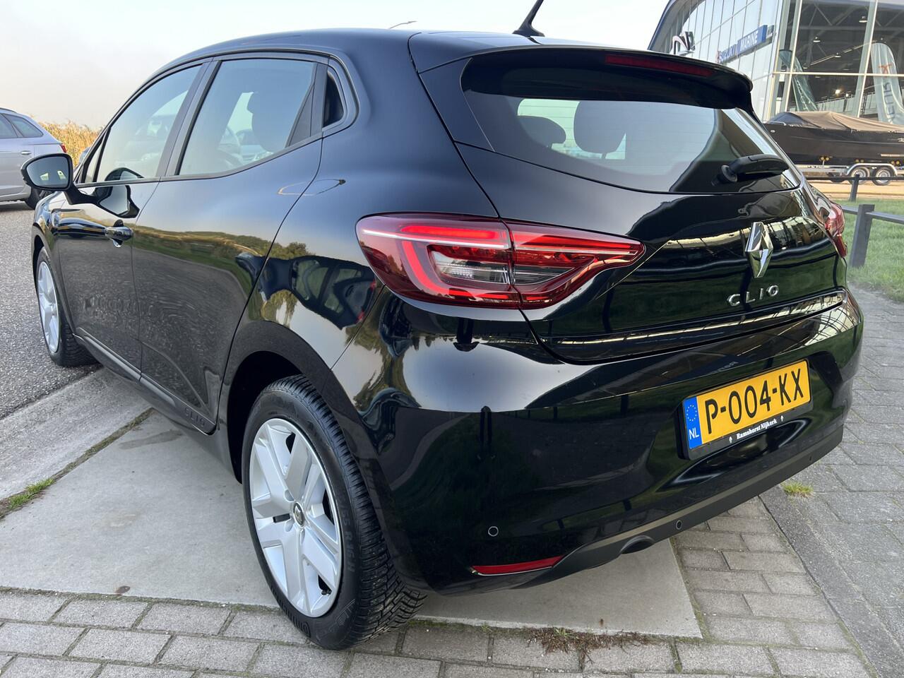 Renault CLIO 1.0 TCe / Automaat / Stoelverw. / Lage KM! / Applecarplay - Androidauto /