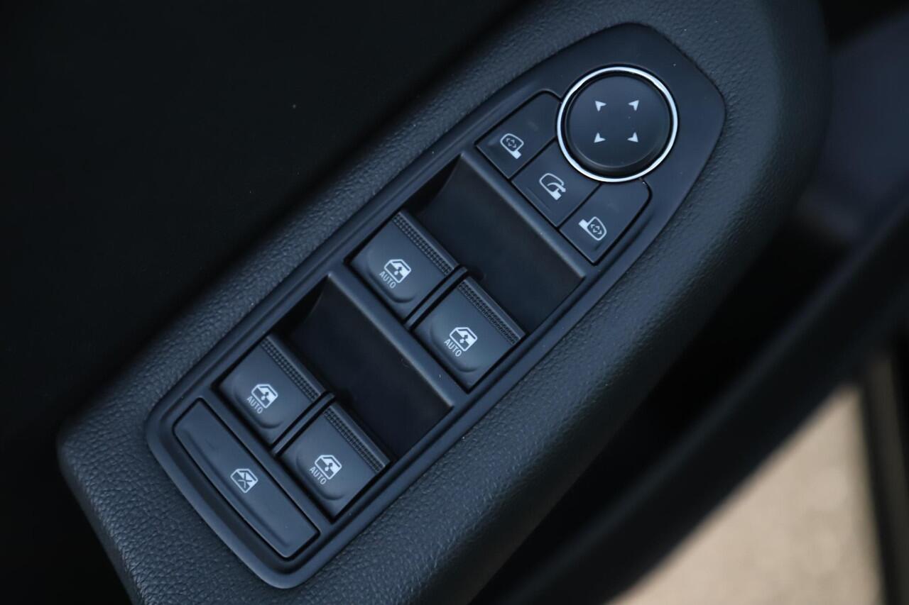 Renault CLIO 1.0 TCe 90 Evolution 16 inch LMV Navigatie Carplay Android Airco Cruise Control Rijstrooksensor Parkeersensor Getint Glas