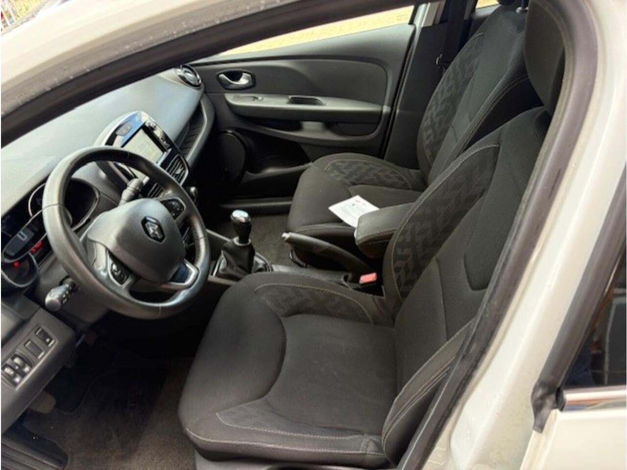 Renault CLIO Estate 0.9 TCe Limited 1 EIGENAAR * 2019 * DEALERONDERHOUDEN *