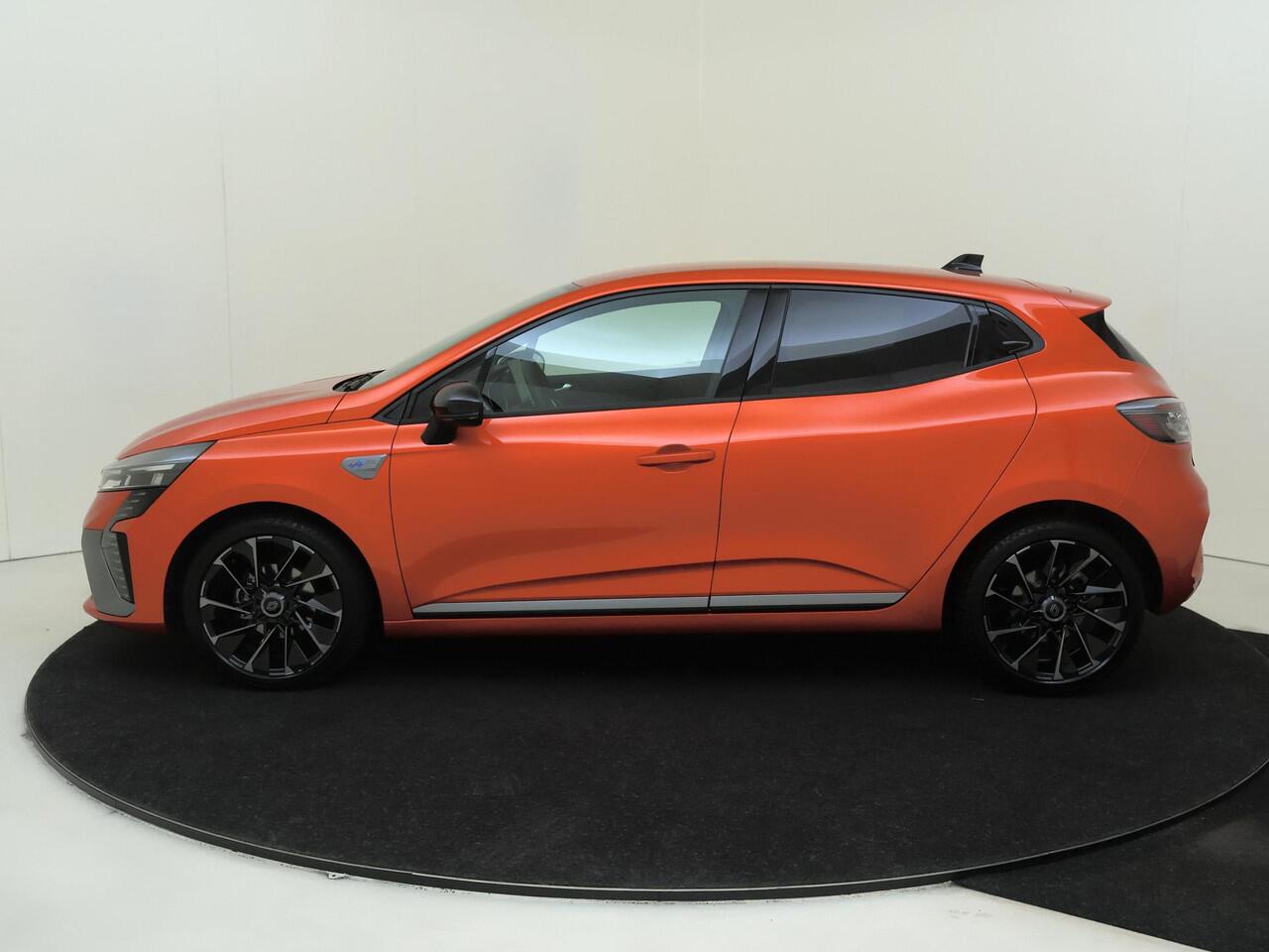 Renault CLIO 1.0 TCe 90PK GPF Esprit Alpine | Navigatie | Draadloze Carplay | Climate Control | Stoel & Stuurverwarming | Adaptive Cruise Control | Parkeersensoren & Camera | All Season Banden | Privacy Glass |