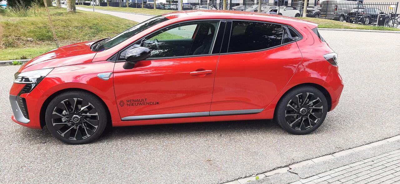 Renault CLIO 1.6 E-Tech Full Hybrid 145 esprit Alpine DEMO. AMSTERDAM WEST.
