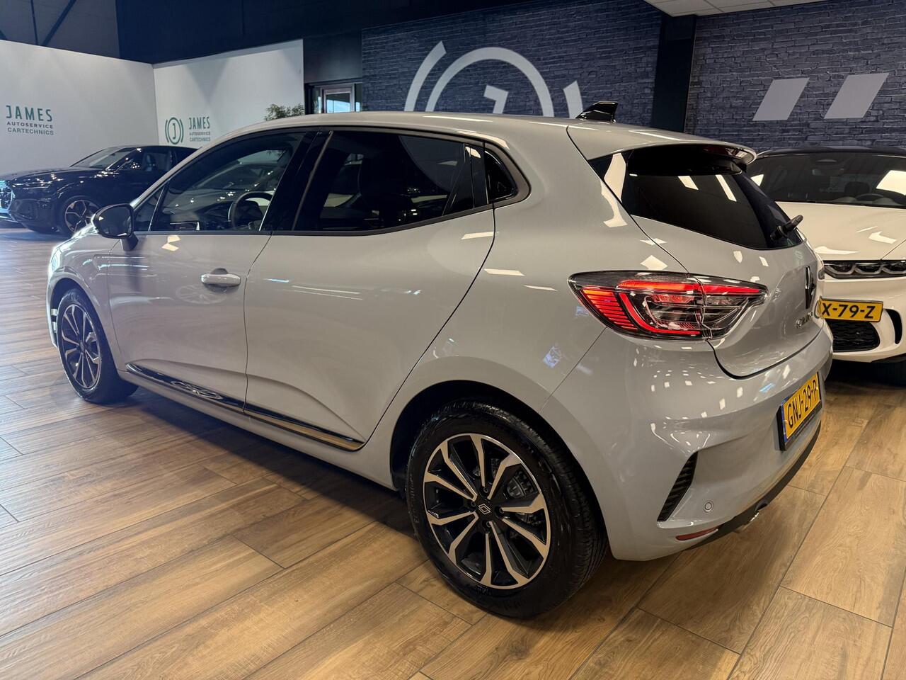 Renault CLIO 1.0 TCe 90 GPF techno |NAVI|LM VELGEN| Gris Rafale metaallak |