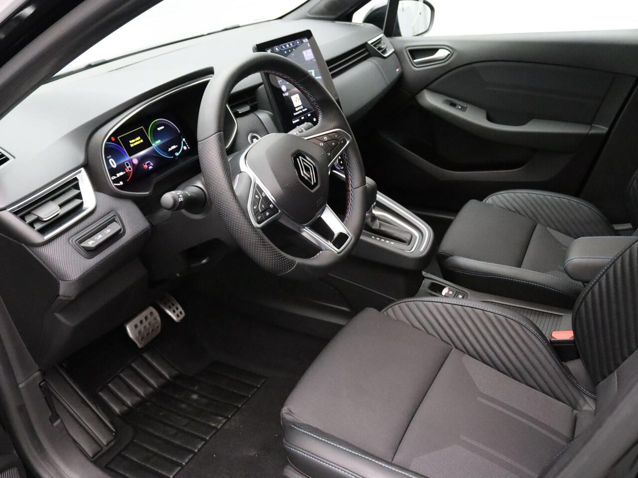 Renault CLIO E-Tech Full Hybrid 145 esprit Alpine 360° Camera | Adapt. cruise | Bose | Navi | Stoel-/stuurverwarming