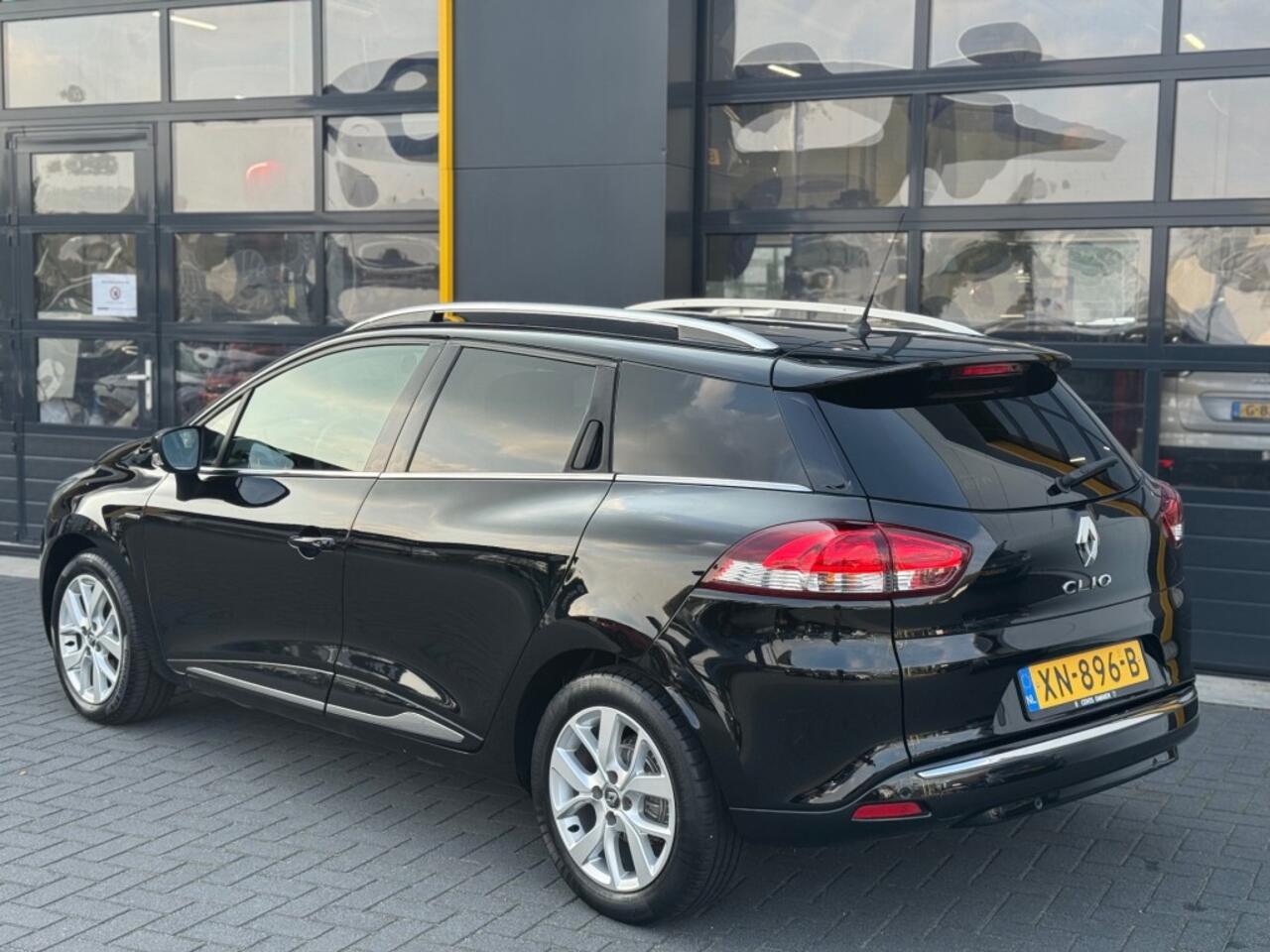 Renault CLIO Estate TCe 90 Limited