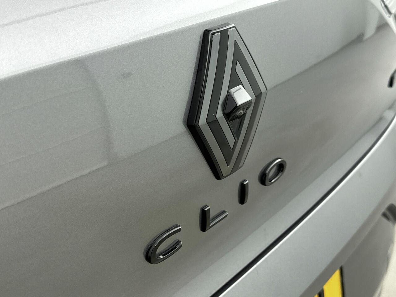 Renault CLIO 1.6 E-Tech Full Hybrid Esprit Alpine 145PK | Automaat | Navigatie | Adaptieve Cruise Control | 360 Camera | 17'' Inch Velgen | Apple CarPlay & Android Auto