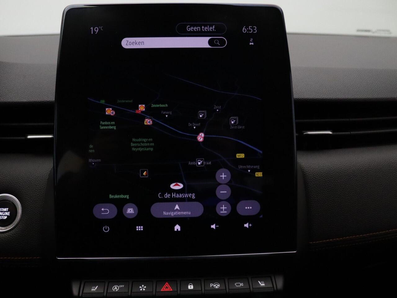 Renault CLIO 100pk TCe Initiale Paris 360° Camera | Cruise | Navi | Parkeersens. v+a