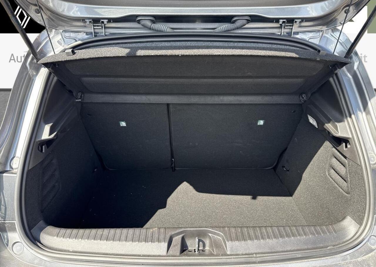 Renault CLIO 1.6 E-Tech Full Hybrid 145 techno