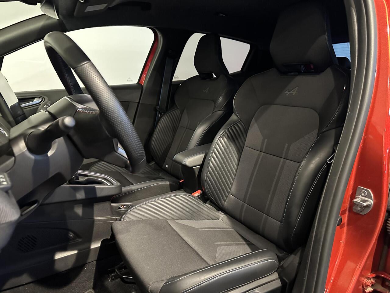 Renault CLIO 1.6 E-Tech Full Hybrid 145 esprit Alpine GROOT SCHERM | 360 CAMERA | ADAPTIVE CRUISECONTROL | BLIND SPOT | CLIMA