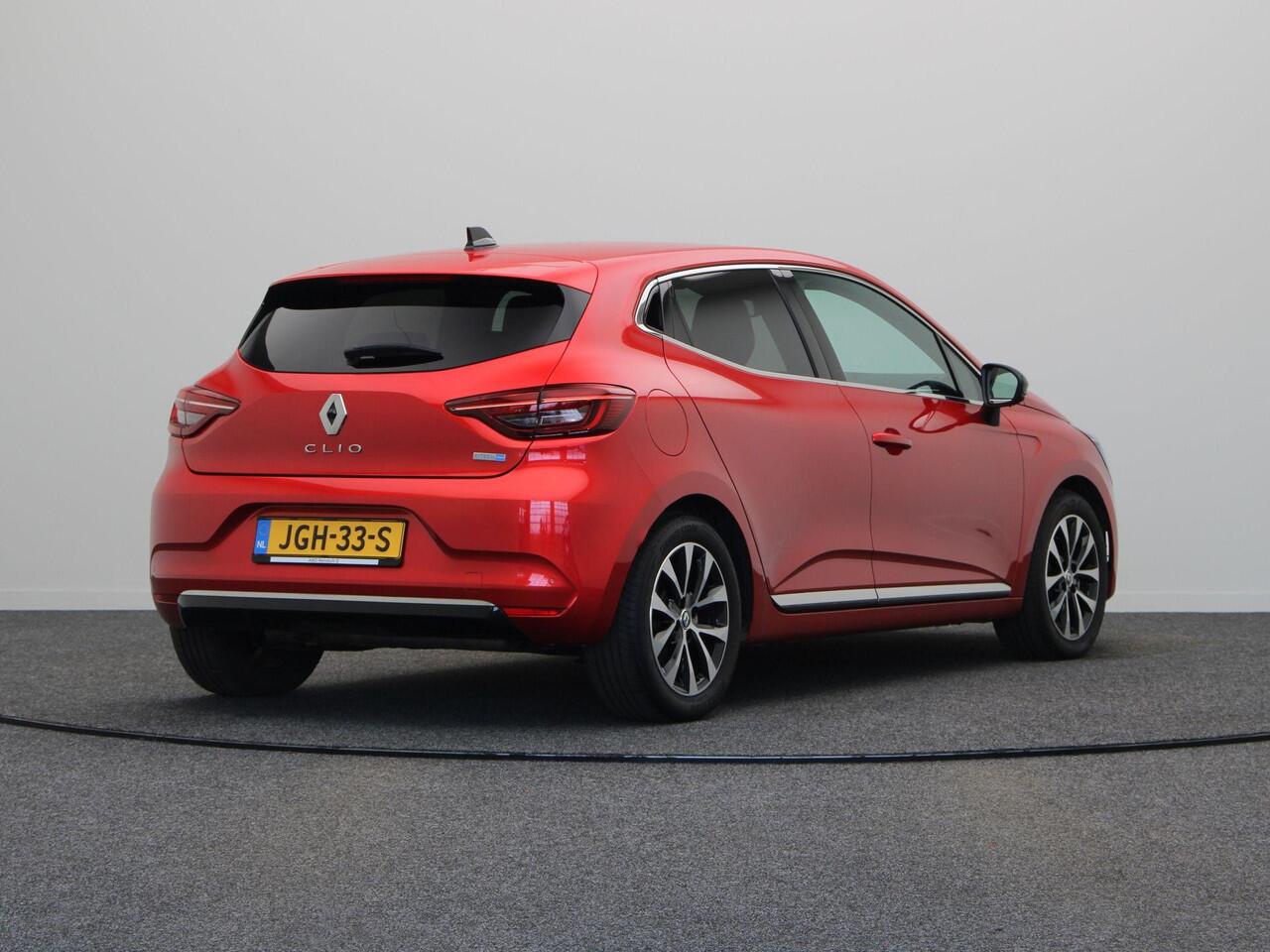 Renault CLIO E-Tech Hybrid 145pk Techno | Stoel- en stuurwielverwarming | Navigatie | Apple carplay / Android auto |