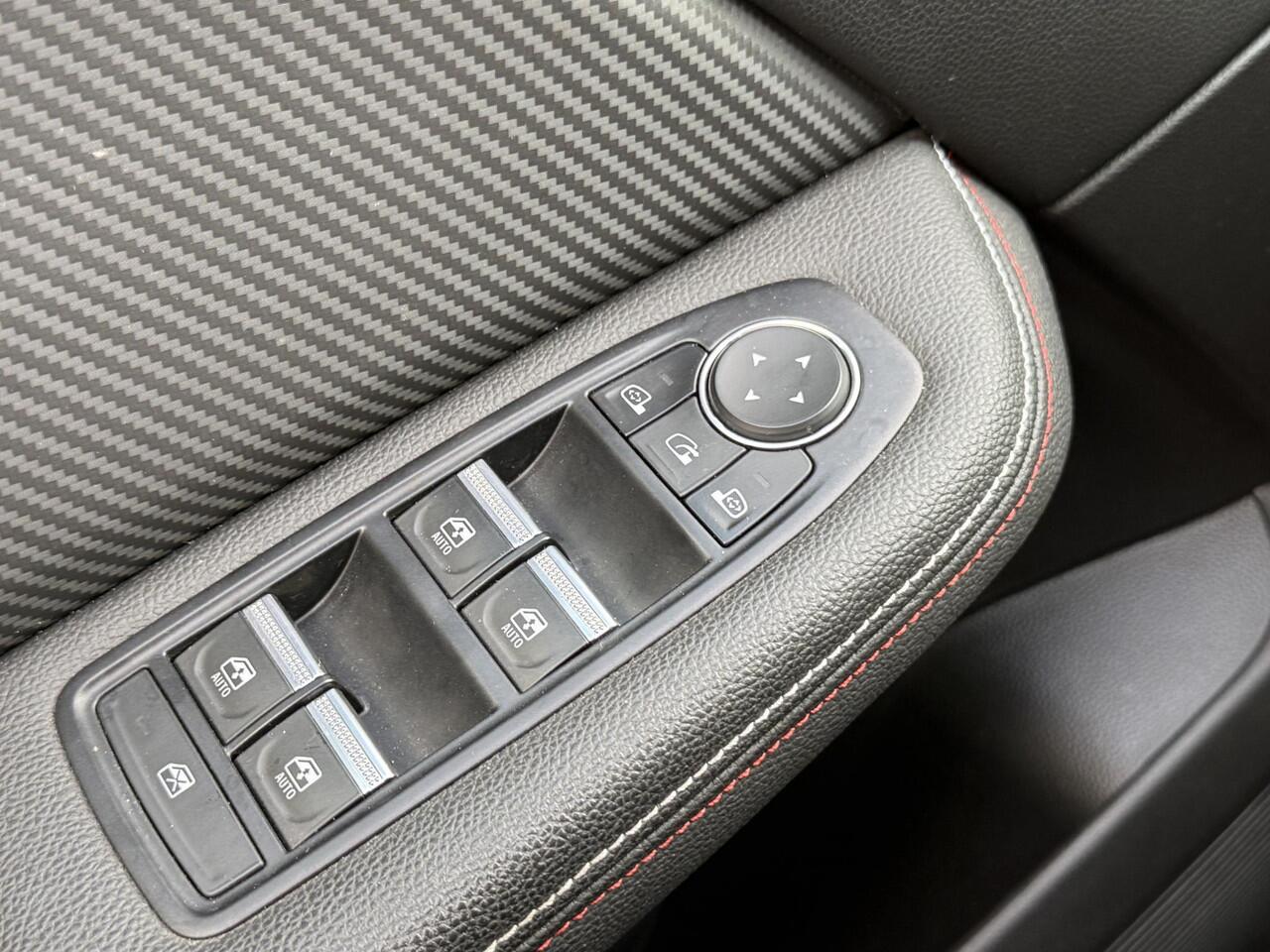 Renault CLIO 1.6 E-Tech Hybrid 140 R.S. Line | Navigatie | All-Season | Stoelverwarming | Achteruitrijcamera | DAB | LED | Key-less | Lichtmetaal | Cruise Control | Climate Control |