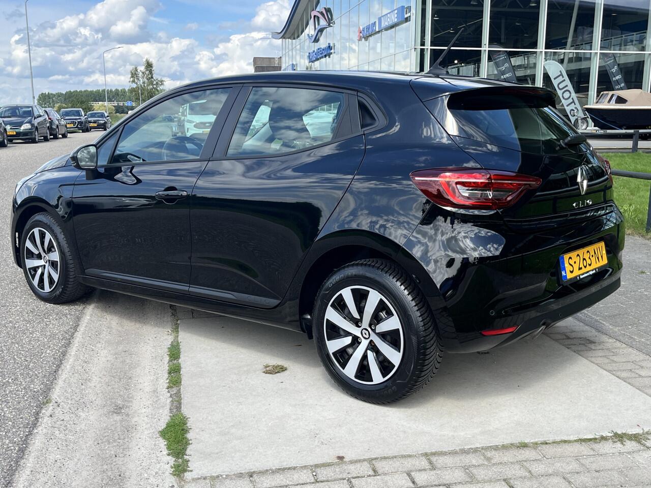 Renault CLIO 1.0 TCe 90 Equilibre / Airco / PDC A / NAP / Cruise / Applecarplay - Androidauto /