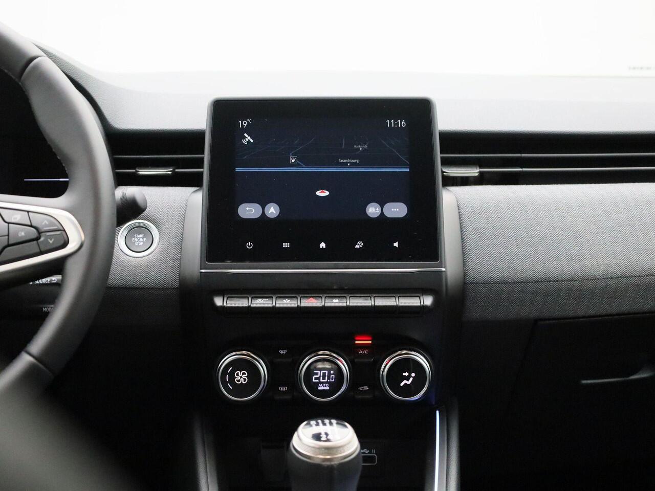 Renault CLIO TCe 90 Techno | Easy Link Navigatie met Apple CarPlay & Android Auto | Achteruitrijcamera + sensoren | Climate control | 16" Lichtmetalen velgen |